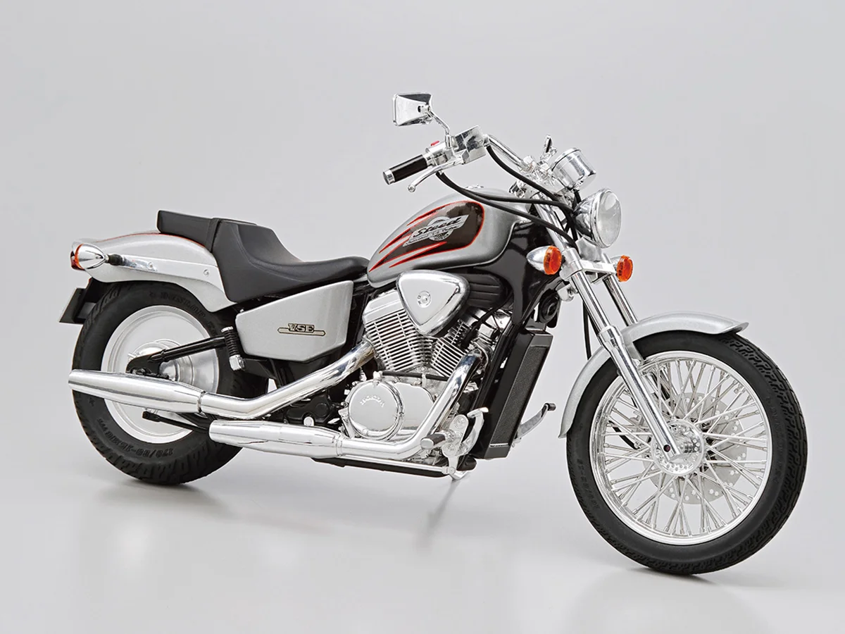 青島社「Honda NC26 Steed VSE ’96」1/12比例塑膠模型2026年12月發售！古典×直線加速改裝零件附屬×3,960日圓