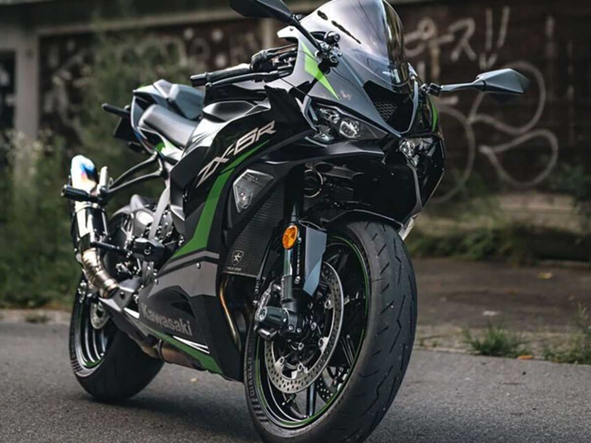 Kawasaki“Ninja ZX-6R（636cc）”车主评价｜大型重机驾照换购×外型一见钟情×缺点油耗差×碳纤维改装计画【Webike爱车精选】
