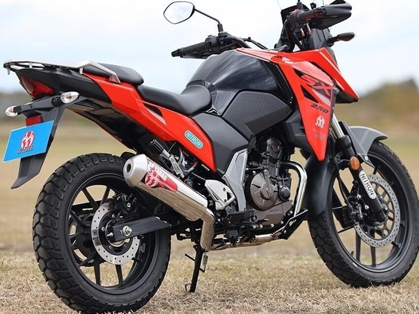 Suzuki「V-Strom 250SX」改裝推薦10選！KIJIMA後箱/護弓×ZETA護手×Yoshimura排氣管×DAYTONA引擎保桿，冒險旅行全對應