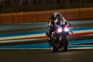 【Bol d’Or 2026 第8小時積分】BMW WE #37奪10分×與YART積分差縮至11分×YART駐車架未拆失誤×#76 BMW起火退賽