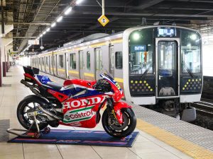JR宇都宫站可达日本GP！新干线+LRT前往Mobility Resort Motegi交通全攻略｜MotoGP赛车站台展示