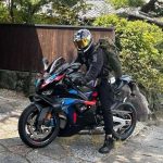 BMW M1000RR（1000cc）車主評價｜不想撞衫愛跑車×充沛動力超吸睛×維護油耗負擔重×近乎零改裝需求【Webike愛車精選】