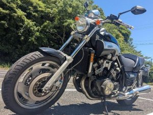 YAMAHA「V-MAX 1200（1200cc）」車主評價｜一條先生親手設計獨一無二外觀×巨型V型四缸引擎帶來強悍扭力【Webike愛車精選】