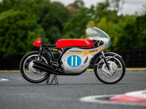 Mike Hailwood驾驶Honda厂车“RC173”即将进行拍卖！1966年350cc世界冠军车×预估最高95万英镑×11月15日NEC