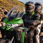 【歐洲發表】Kawasaki「Versys 1100（2027年式）」3等級×新色登場！1099cc 135PS×Bosch IMU×彎道輔助燈×電子定速巡航