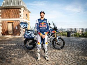 僅20天環遊世界？！達卡拉力賽兩屆冠軍Sam Sunderland×Triumph Tiger 1200×五大洲29,000公里×打破20年最速紀錄