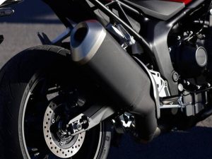 Honda NVH工程师辰巳贵俊揭露本田引擎声浪开发哲学！燃烧×凸轮轴×排气系统调校×CB750 Hornet/XL750 Transalp双尾管