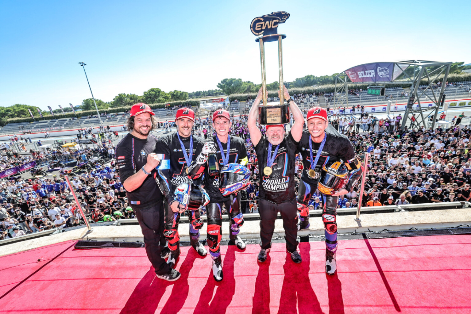 【FIM EWC 2026】BMW Motorrad WE奪年度冠軍！歐洲車廠史上首次×去年同地心碎今年復仇×M 1000 RR三年三冠