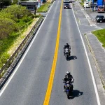 【日本騎車豆知識】黃線白線大不同！日本中央線顏色與實線虛線超車規則一次搞懂
