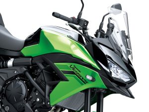 【欧洲发表】Kawasaki“Versys 650（2027年式）”2款新色登场！KTRC循迹控制×4.3吋TFT×Rideology连动