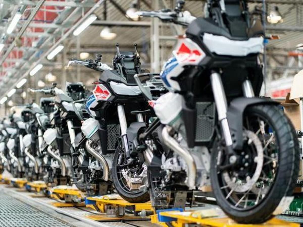 【活动】Moto Guzzi“GMG 2026”9月3至6日意大利举办！创立105周年×新工厂/博物馆开幕×免费试乘×千辆游行