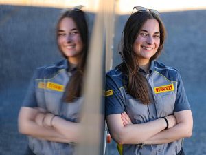 【WorldSBK×Pirelli】女性工程師Gea Prioglio談輪胎開發！橡膠化合物×石墨烯×賽道80天出差×Bulega 2026冠軍支援