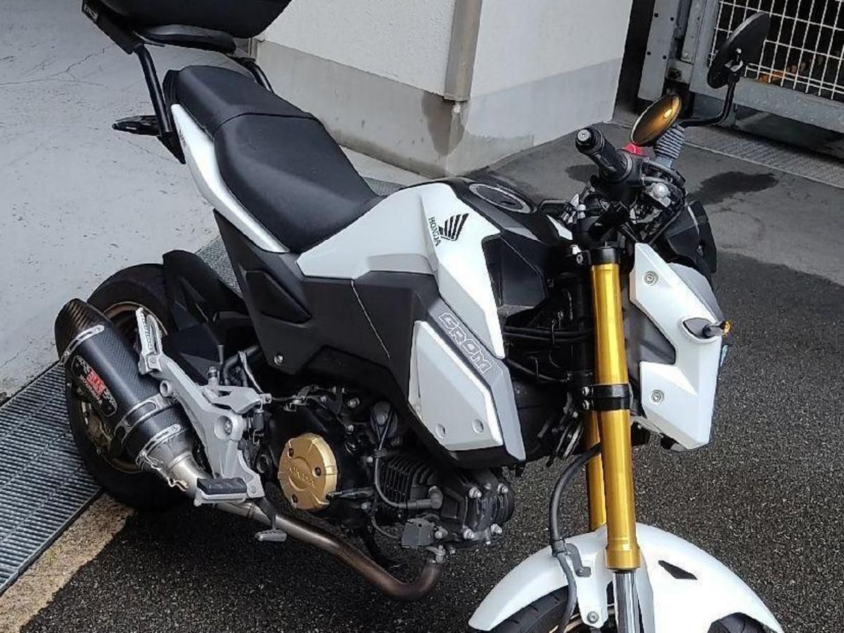 Honda“GROM（124cc）”车主评价｜当日来回小旅行好伙伴×总之就是省油×震动与座垫问题需凝胶座垫缺点【Webike爱车精选】