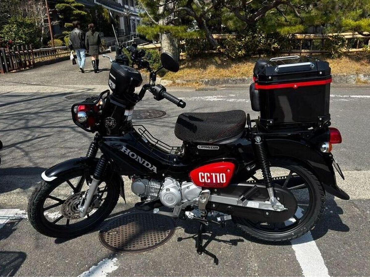 Honda「Cross Cub 110（110cc）」車主評價｜看阪神虎比賽的甲子園通勤車×油耗相當好×沒有護腿板腳很冷缺點【Webike愛車精選】