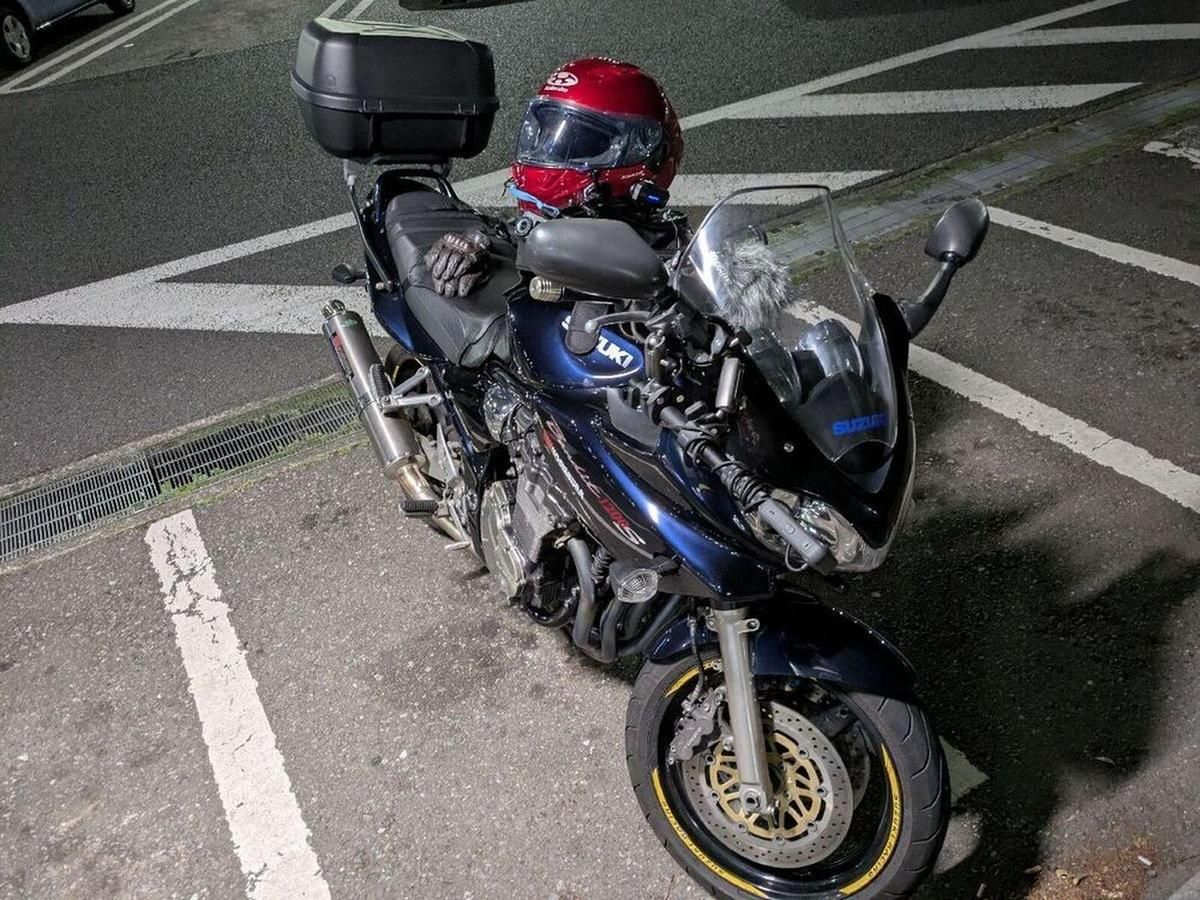 Suzuki「Bandit 1200S(1200cc)」車主評價|雙載長途好夥伴×軸距短U型迴轉輕鬆×後座乘客也舒適×引擎聲像挖土機與高溫缺點【Webike愛車精選】