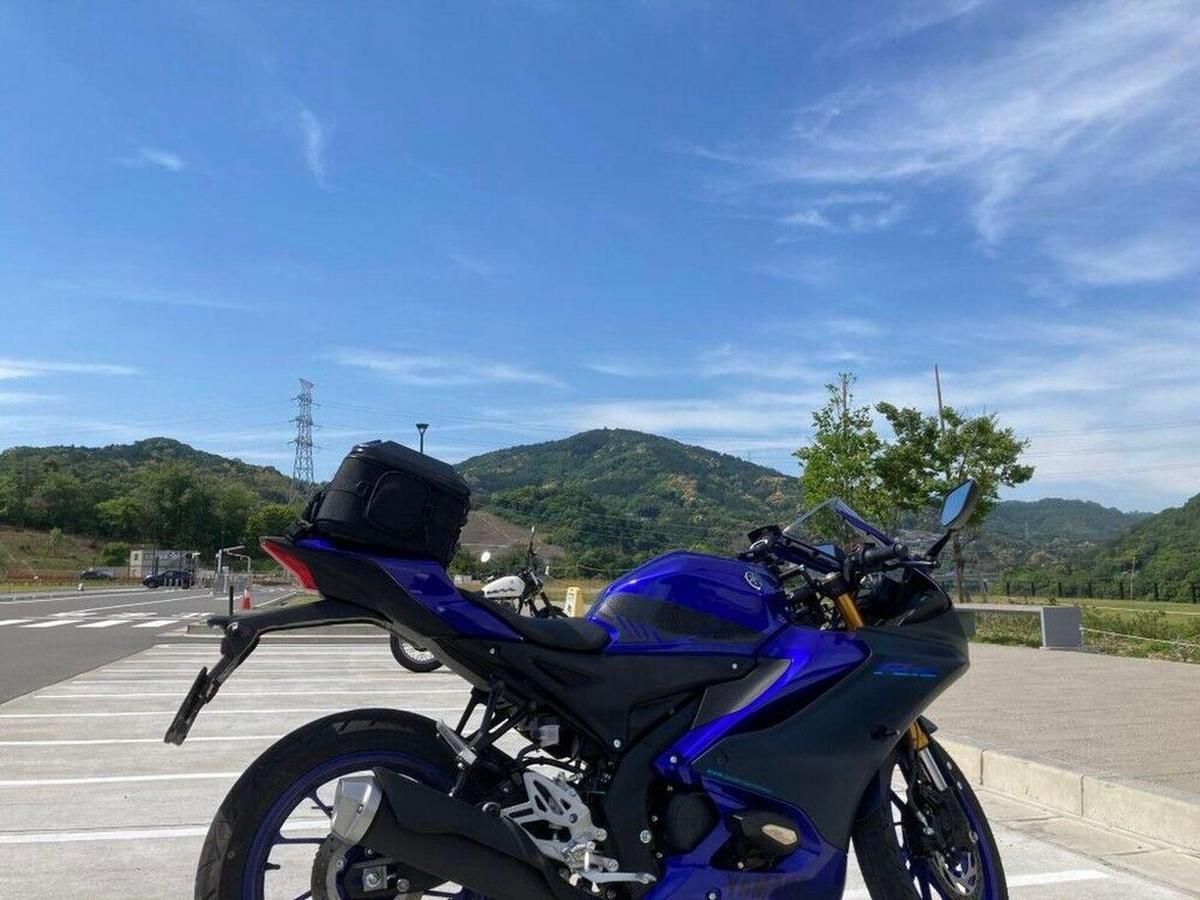 Yamaha「YZF-R15（155cc）」車主評價｜衝動購入×油耗50km/L×鋁合金後搖臂+循跡控制豪華配備×前傾姿勢缺點【Webike愛車精選】