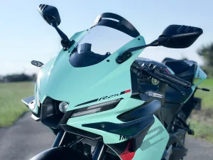 【日本试驾】Y’S GEAR“YZF-R25/R3碳纤维纹路外观”实装评测！定风翼×风镜扰流板×后照镜盖×单座盖改装效果