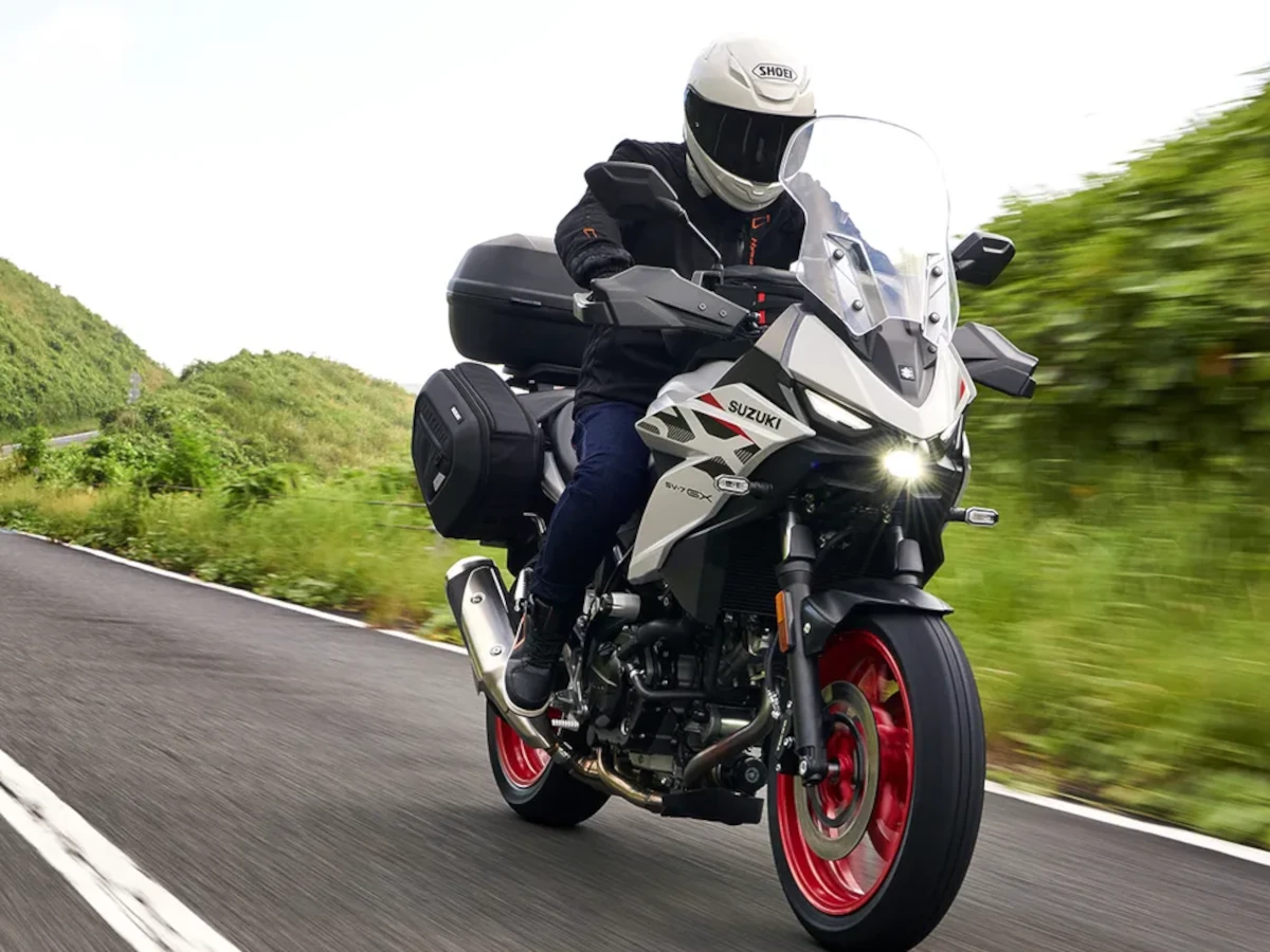 【原厂配件】Suzuki SV-7GX定速巡航系统荷兰上市|40~150km/h作动×按键微调×速度记忆功能