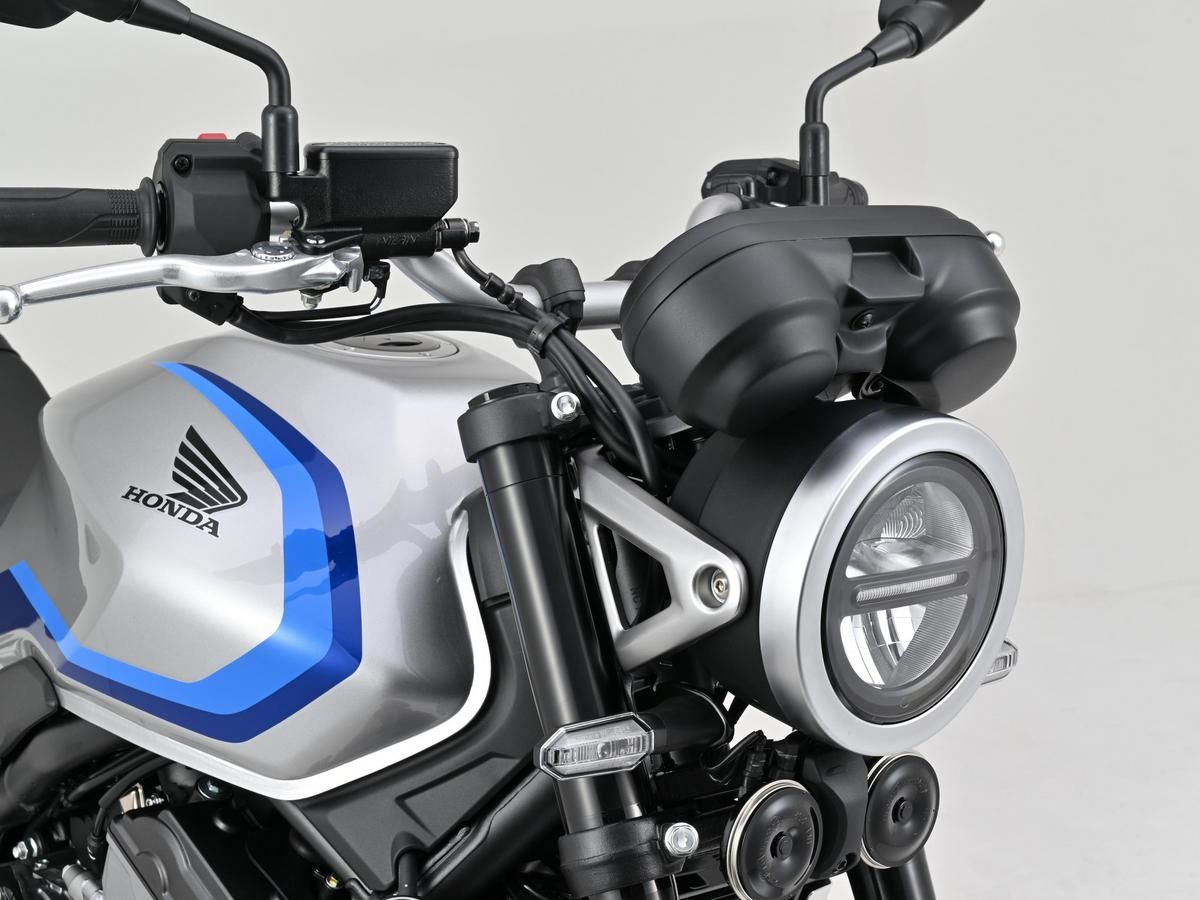 【新製品】Daytona「經典雙儀表外殼」Honda CB1000F／CB400 SUPER FOUR E-CLUTCH專用｜FRP砲彈型雙環外觀登場