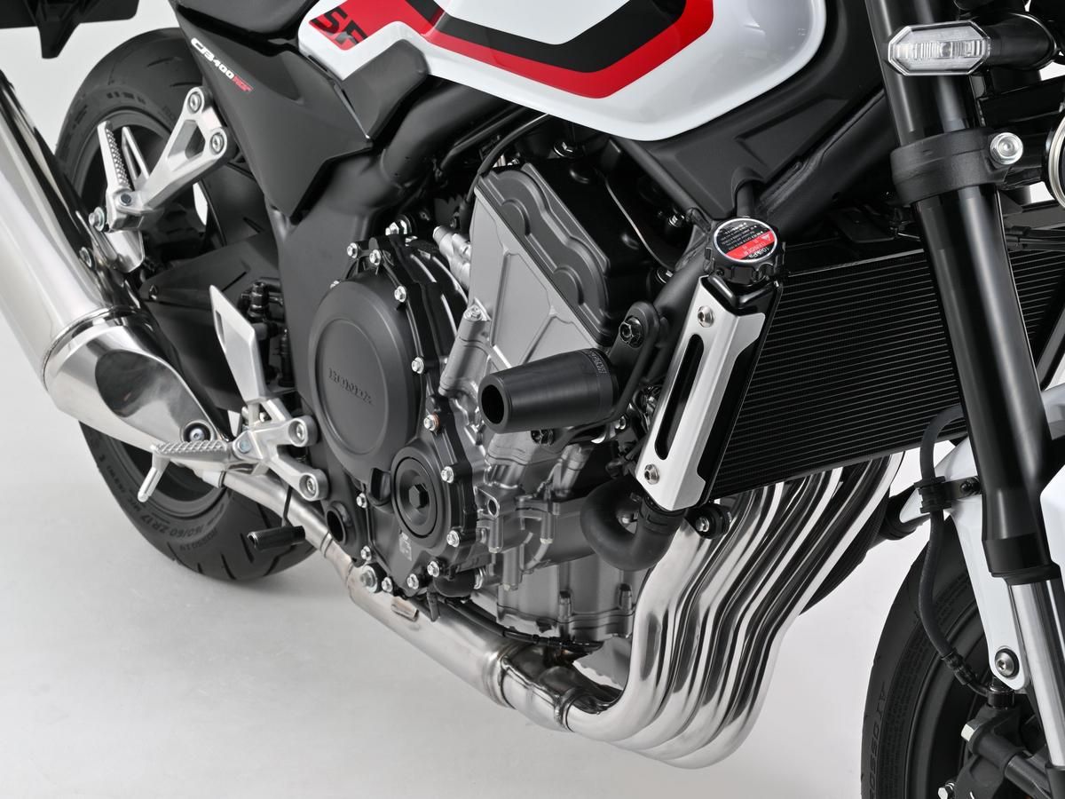 【新制品】Daytona“引擎防倒球”登场｜Honda CB400 SUPER FOUR（’26）专用×树脂垫与铝合金底座一体式×左右一组