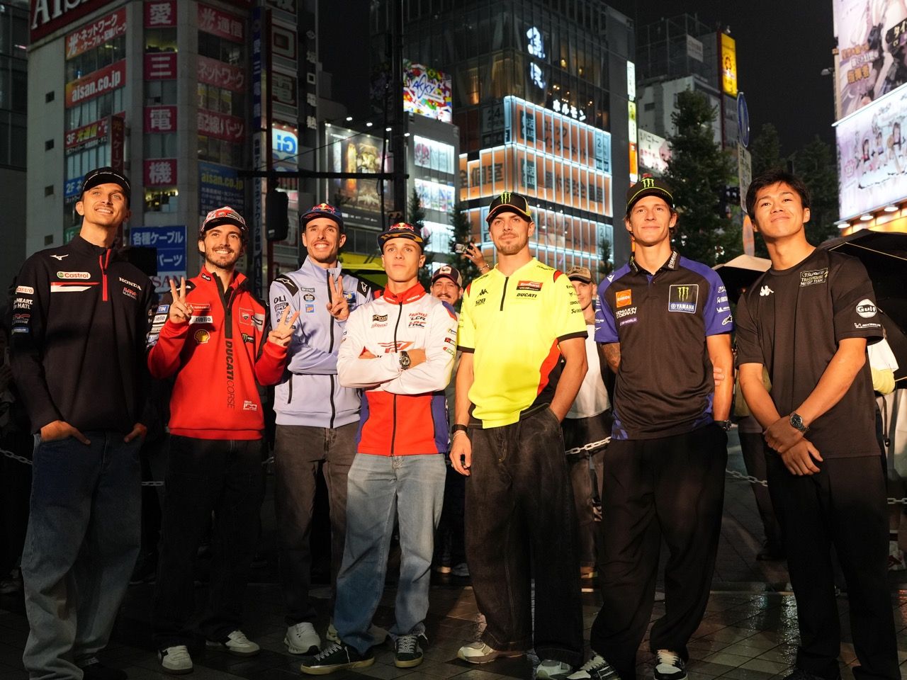 【活动报导】MotoGP Fan Fest Tokyo秋叶原！Bagnaia×小椋蓝×Quartararo等11车手现身×赛车展示×日本GP前夕