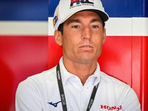 【MotoGP印尼GP】Aleix Espargaró缺席決賽！代替Mir出賽×賽季初測試摔車傷勢×曼達利卡身體負擔考量