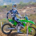 【海外新车】Kawasaki重返二行程市场！“KX327”“KX327X”2027年式EICMA 2026公开×电子控制双喷射×Motocross／Cross Country／Enduro车型