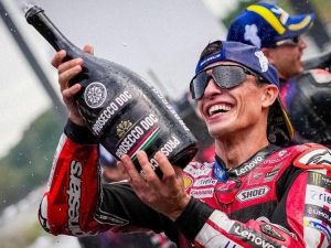 【MotoGP日本GP決賽】Marquez冠軍！Martin亞軍×積分差縮小至2分（Martin 333×Marquez 331）×Bezzecchi第三