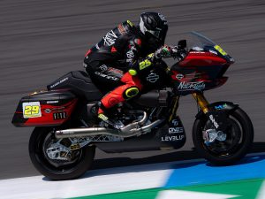 【MotoGP同場】Harley-Davidson「Bagger World Cup」200匹馬力巨型旅行車極速300km/h！2027年日本GP有望登場？