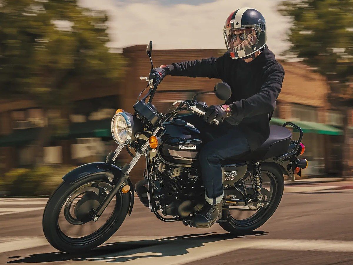 【海外新車】2027 Kawasaki W175 LTD北美登場｜177cc FI單缸通過美國環保認證×後拉式把手美式風格×美國售價2,999美元