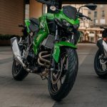 【海外新車】Kawasaki新型Z300印度發表×Ninja 300為基礎296cc並列雙缸×三眼LED頭燈Z系列面貌×40PS×裝備重量175kg×32萬4000盧比（約台幣13萬5千元／約港幣3萬元）