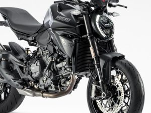 【新車】Ducati Monster Dark日本售價166萬日圓（約台幣34萬7千元／港幣8萬3千元）｜繼承初代全黑塗裝×最純粹Monster×890cc V型雙缸×裝備重量175kg
