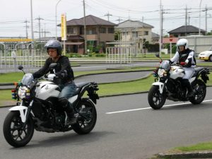 【借鏡日本】高齡駕駛技能檢查2027年四輪趨嚴，二輪何時跟進？通過者事故率仍2.8倍×機車安全課題待解